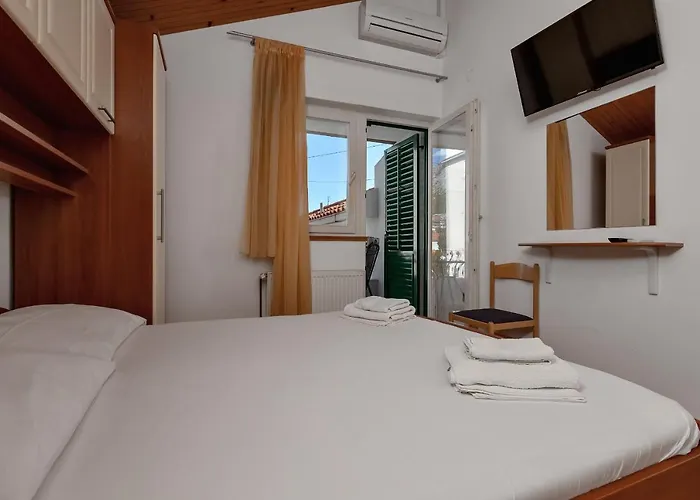 Carmen Apartament Makarska