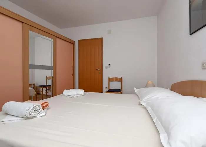Carmen Apartament Makarska