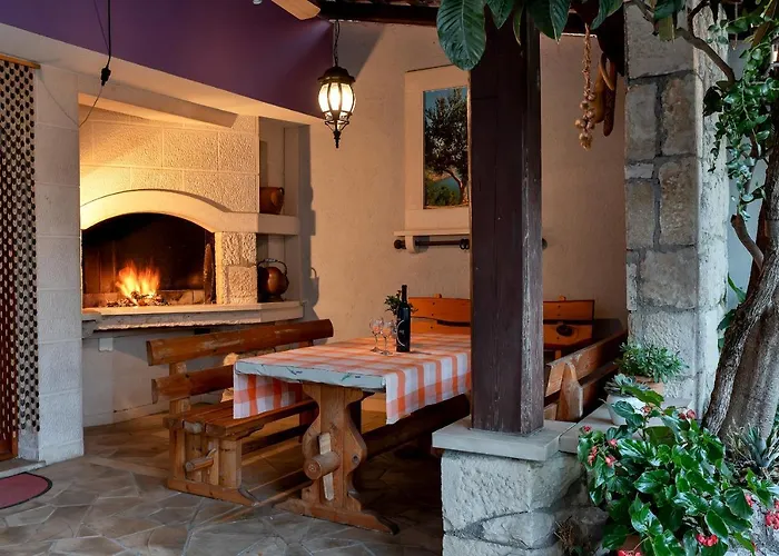 Carmen Apartament Makarska