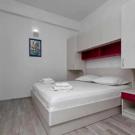 Carmen Apartament *