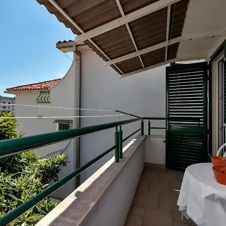 Apartament Carmen *