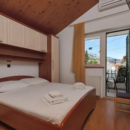 Carmen ماكارسكا