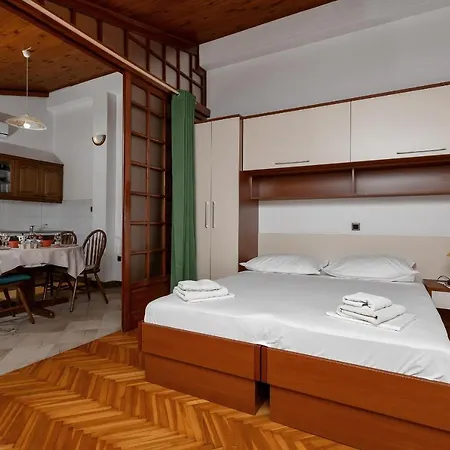 Carmen Apartament Makarska