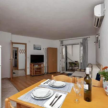Apartament Carmen