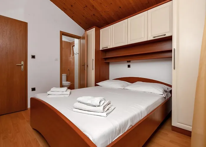 Carmen * Макарська