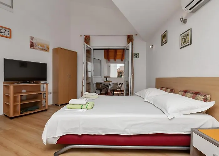 Carmen * Макарська