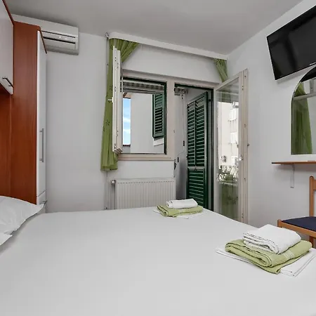 Carmen 마카르스카