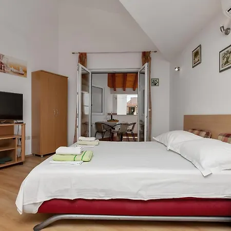 Carmen * 마카르스카