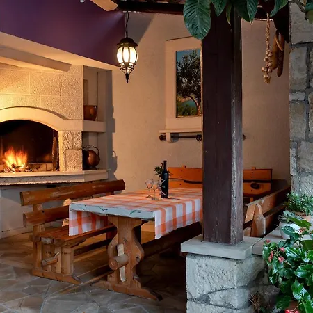 Carmen 아파트 마카르스카